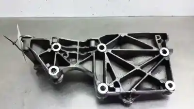 Pièce détachée automobile d'occasion support d'alternateur pour volkswagen golf v berlina (1k1) trendline références oem iam 03g903143a  
