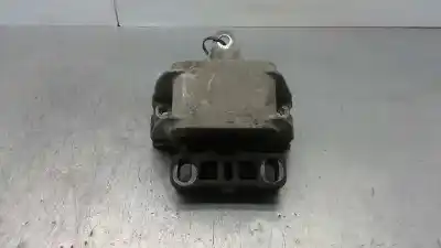 İkinci el araba yedek parçası SOL MOTOR DESTEGI için VOLKSWAGEN GOLF IV BERLINA (1J1)  OEM IAM referansları 1J0199555AB  