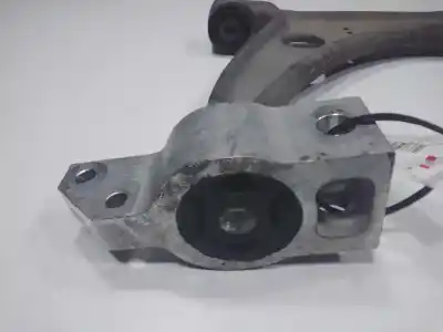 Pezzo di ricambio per auto di seconda mano braccio sospensione superiore anteriore sinistro per volkswagen passat variant (3c5) advance plus bluemotion riferimenti oem iam    Pezzo di ricambio per auto di seconda mano braccio sospensione superiore anteriore sinistro per volkswagen passat variant (3c5) advance plus bluemotion riferimenti oem iam