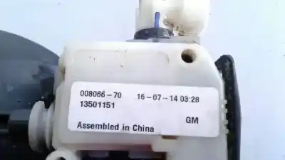 Автозапчастина б/у зовнішній пливний колпак для opel mokka edition ecoflex посилання на oem iam 00806670  