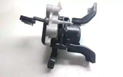 Second-hand car spare part right engine support for toyota auris hybrid active oem iam references   