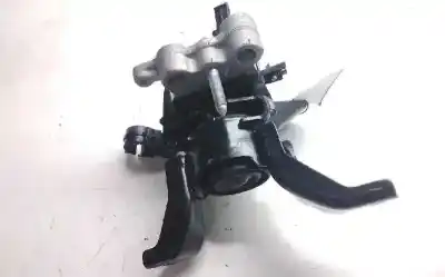 Second-hand car spare part right engine support for toyota auris hybrid active oem iam references   