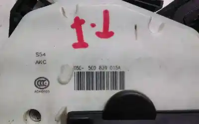 Second-hand car spare part rear left door lock for skoda rapid active oem iam references 5e0839015a  