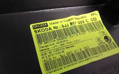 Second-hand car spare part left rear door trim for skoda rapid active oem iam references 5jj867023c  