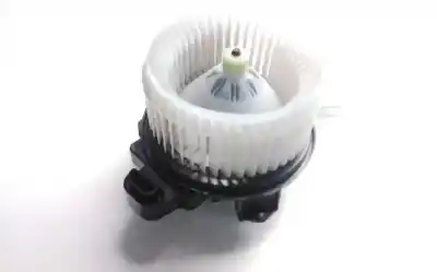 Peça sobressalente para automóvel em segunda mão motor de sofagem por toyota auris hybrid active referências oem iam av272w7008084