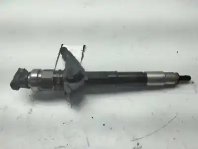 Second-hand car spare part injector for nissan x-trail i (t30) 2.2 dci 4x4 oem iam references 06h01031  