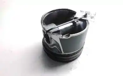 Second-hand car spare part piston for nissan x-trail i (t30) 2.2 dci 4x4 oem iam references 