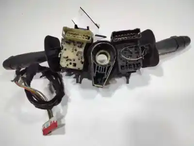 İkinci el araba yedek parçası isik kontrolü için renault kangoo (f/kc0) rn/alap modell (kcoa/c/d/e/h/u) oem iam referansları 7701053057   İkinci el araba yedek parçası isik kontrolü için renault kangoo (f/kc0) rn/alap modell (kcoa/c/d/e/h/u) oem iam referansları 7701053057