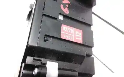 Second-hand car spare part indicator switch for toyota auris hybrid active oem iam references 0272017f852  