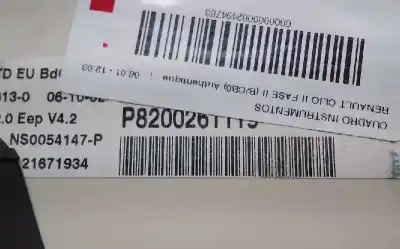 Second-hand car spare part dashboard for renault clio ii fase ii (b/cb0) authentique oem iam references p8200261119  