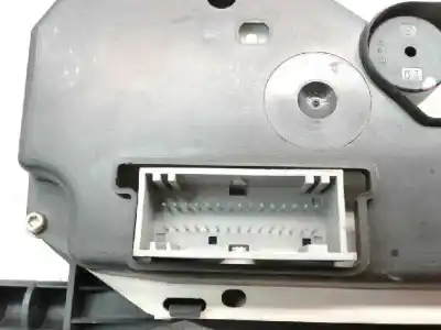 Автозапчастина б/у панель інструментів для renault kangoo (f/kc0) authentique 4x4 посилання на oem iam 8200481672  