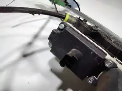 Second-hand car spare part passenger side right window regulator for citroen c2 vtr oem iam references 2460618  