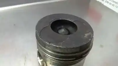 Second-hand car spare part piston for renault kangoo (f/kc0) fairway 4x4 oem iam references   