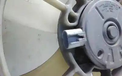 Автозапчастина б/у електро вентилятор для toyota yaris (ncp1/nlp1/scp1) 1.3 16v cat посилання на oem iam 1636323020  