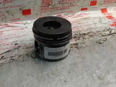 Recambio de automóvil de segunda mano de piston para seat leon (1p1) 2.0 tdi referencias oem iam   