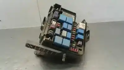 Second-hand car spare part fuse box unit for kia cee´d 1.6 crdi cat oem iam references 91212  