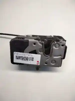 Peça sobressalente para automóvel em segunda mão fechadura da porta dianteira esquerda por opel combo cargo referências oem iam 
