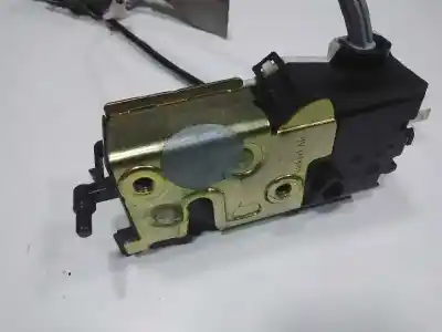 Second-hand car spare part front right door lock for citroen c4 coupe vtr oem iam references 9681332080q02