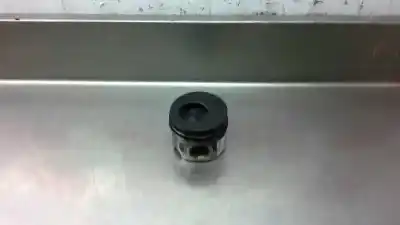 Second-hand car spare part Piston for SEAT LEON (1P1) 1.9 TDI OEM IAM references   
