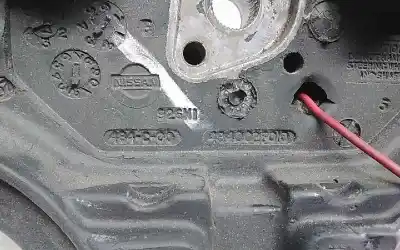 Pezzo di ricambio per auto di seconda mano volante per nissan micra ii (k11) 1.3 i 16v riferimenti oem iam 484002f010  