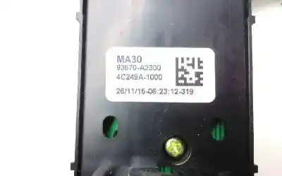Pezzo di ricambio per auto di seconda mano interruttore alzacristalli anteriore sinistro per kia cee´d concept riferimenti oem iam 93570a2300  