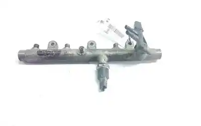 Pièce détachée automobile d'occasion Rampe D'injecteur pour CITROEN C5 BERLINA 2.0 HDi SX Références OEM IAM 0445214019  