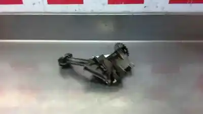 Peça sobressalente para automóvel em segunda mão bomba de óleo por renault kangoo expression profesional referências oem iam   