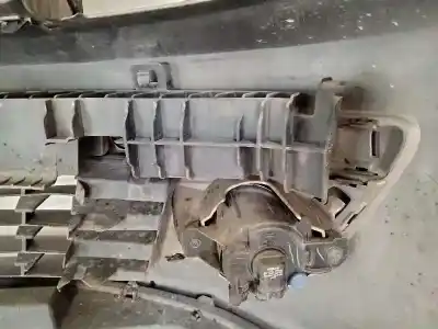Gebrauchtes Autoersatzteil vordere stossstange zum renault clio iii confort expression oem-iam-referenzen   