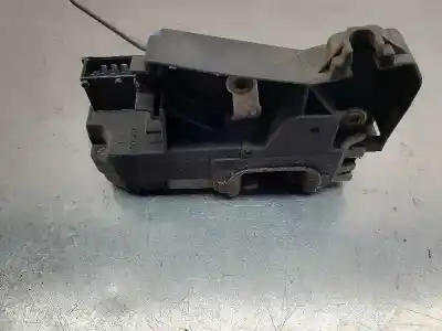 Second-hand car spare part rear left door lock for renault trafic combi (ab 4.01) generation expression combi corto oem iam references   