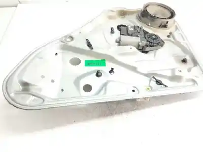 Recambio de automóvil de segunda mano de ELEVALUNAS TRASERO DERECHO para VOLKSWAGEN PASSAT BERLINA (3B3)  referencias OEM IAM 3B5839462A  