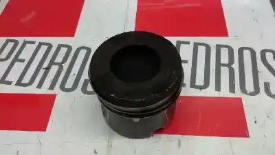 Recambio de automóvil de segunda mano de Piston para NISSAN NAVARA PICK-UP (D40M) 2.5 dCi Diesel CAT referencias OEM IAM   
