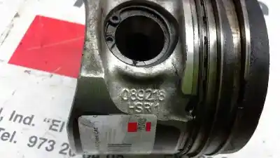 İkinci el araba yedek parçası piston için nissan navara pick-up (d40m) 2.5 dci diesel cat oem iam referansları   