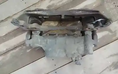 Автозапчастина б/у передній лівий гальмум для SCANIA SERIE P/G/R (L-CLASE) Fg 340 (4X2) Largo CR 19 A Посилання на OEM IAM 683272586  