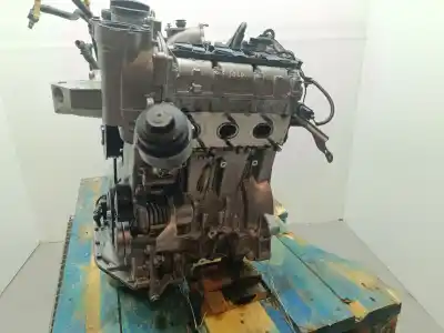 Pezzo di ricambio per auto di seconda mano MOTORE COMPLETO per VOLKSWAGEN POLO (6R1)  Riferimenti OEM IAM CGP  