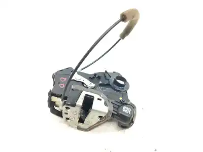Pezzo di ricambio per auto di seconda mano Serratura Porta Anteriore Destra per TOYOTA COROLLA (E12) 2.0 D-4D Luna Berlina Riferimenti OEM IAM   