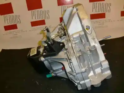 Автозапчастина б/у КОРОБКА ПЕРЕДАЧ для RENAULT CLIO III  Посилання на OEM IAM JR5180 124518 REVISAR