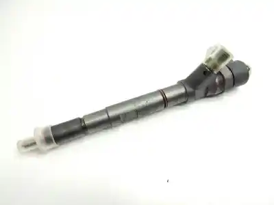 Second-hand car spare part INJECTOR for HYUNDAI H1  OEM IAM references 338004A000  