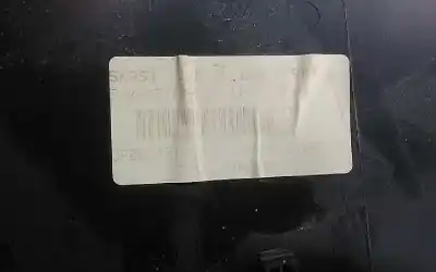 Peça sobressalente para automóvel em segunda mão porta luvas por skoda rapid active referências oem iam 5jb857097e  