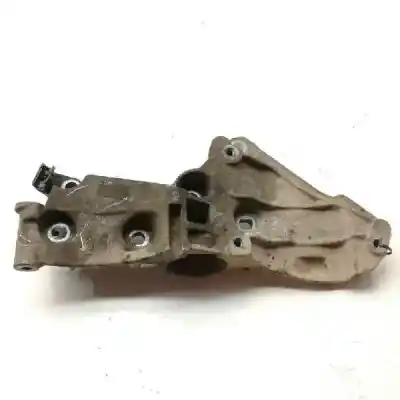 Pezzo di ricambio per auto di seconda mano supporto alternatore per renault kangoo (f/kc0) express confort riferimenti oem iam 8200365097  
