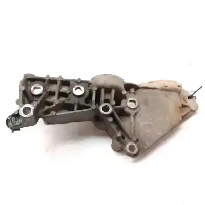 Pezzo di ricambio per auto di seconda mano supporto alternatore per renault kangoo (f/kc0) express confort riferimenti oem iam 8200365097  