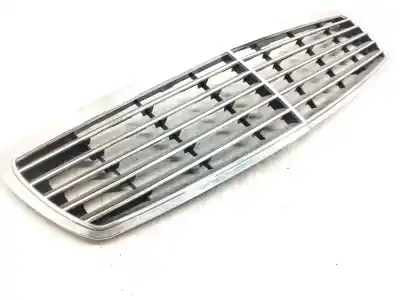 Second-hand car spare part FRONT GRILLE for MERCEDES-BENZ CLASE E (W211) BERLINA  OEM IAM references 239538  