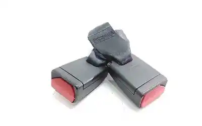 Recambio de automóvil de segunda mano de ENGANCHE CINTURON TRASERO DERECHO para DACIA SANDERO Laureate referencias OEM IAM 878168063R  