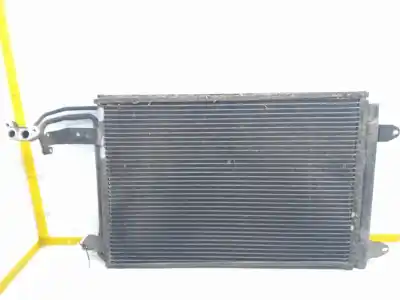 Peça sobressalente para automóvel em segunda mão condensador / radiador de ar condicionado por seat leon (1p1) 2.0 tdi referências oem iam   