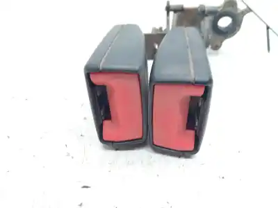 Peça sobressalente para automóvel em segunda mão chicote / encaixe cinto segurança traseiro esquerdo por volkswagen golf vii lim. 1.6 16v tdi dpf 110 cv / 81 kw referências oem iam 8v0857739a