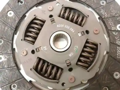 Second-hand car spare part clutch kit for nissan note (e11e) 1.5 dci turbodiesel cat oem iam references 8200335084  