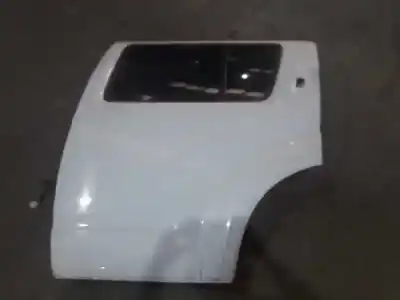 Recambio de automóvil de segunda mano de PUERTA TRASERA IZQUIERDA para NISSAN PATHFINDER (R51)  referencias OEM IAM 82101EB330  