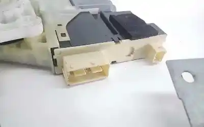 Second-hand car spare part driver left window regulator for citroen c4 coupe vts oem iam references 9681576980  