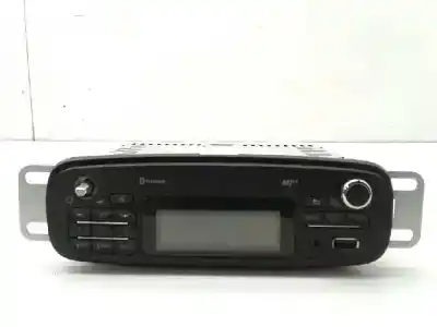 Second-hand car spare part audio system / radio cd for renault clio iv authentique oem iam references 281159981r  281159981rkt689