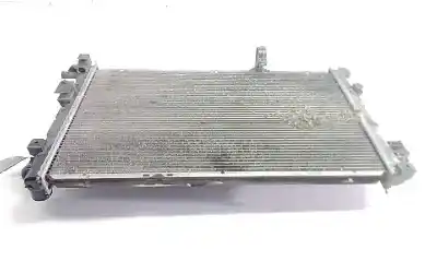Pezzo di ricambio per auto di seconda mano radiatore d acqua per opel corsa c silverline riferimenti oem iam 12100381  
