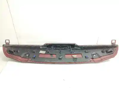 Second-hand car spare part central brake light for renault clio iii authentique oem iam references 960307284r